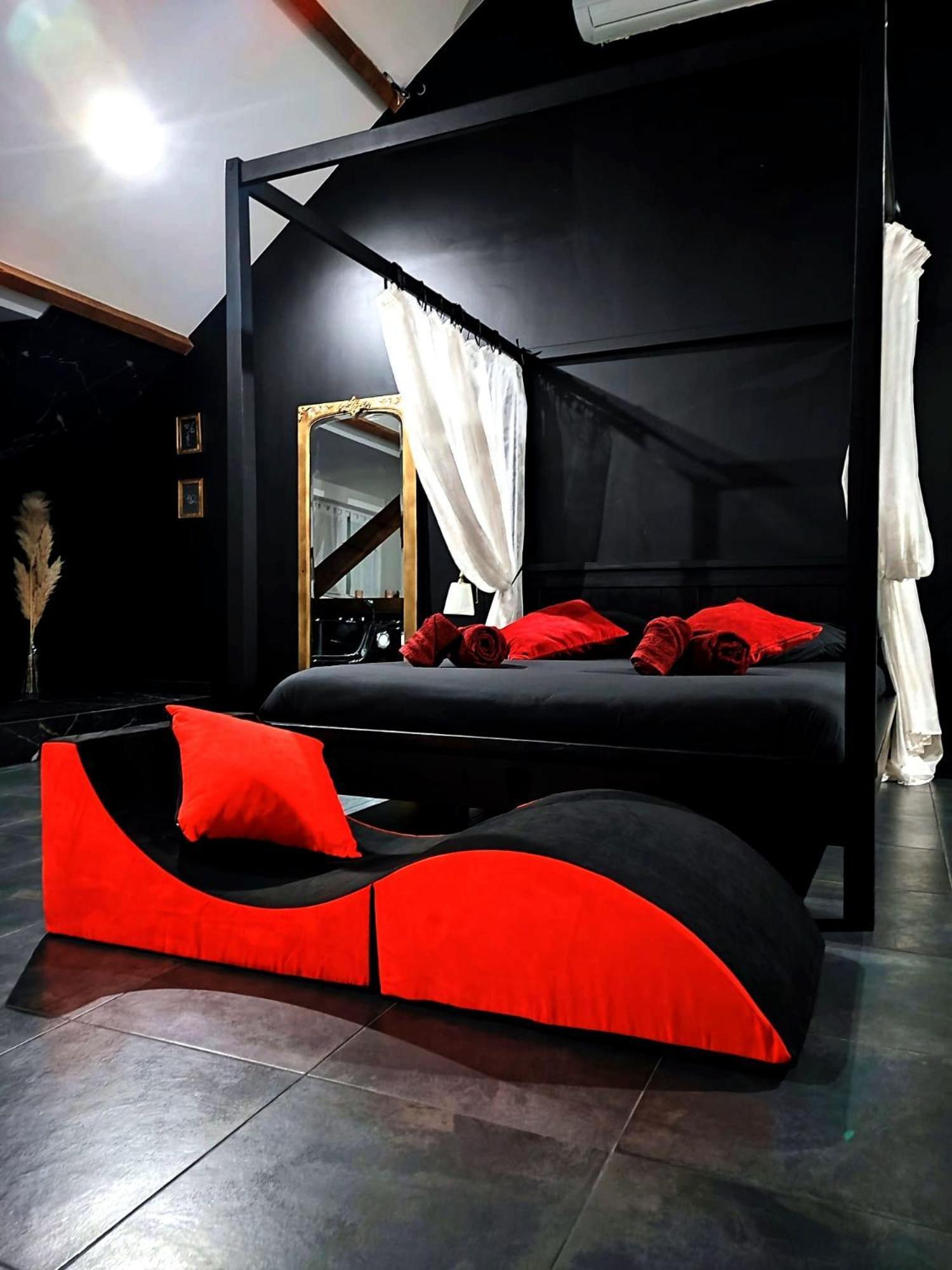 Love Room A Montargis Exterior foto
